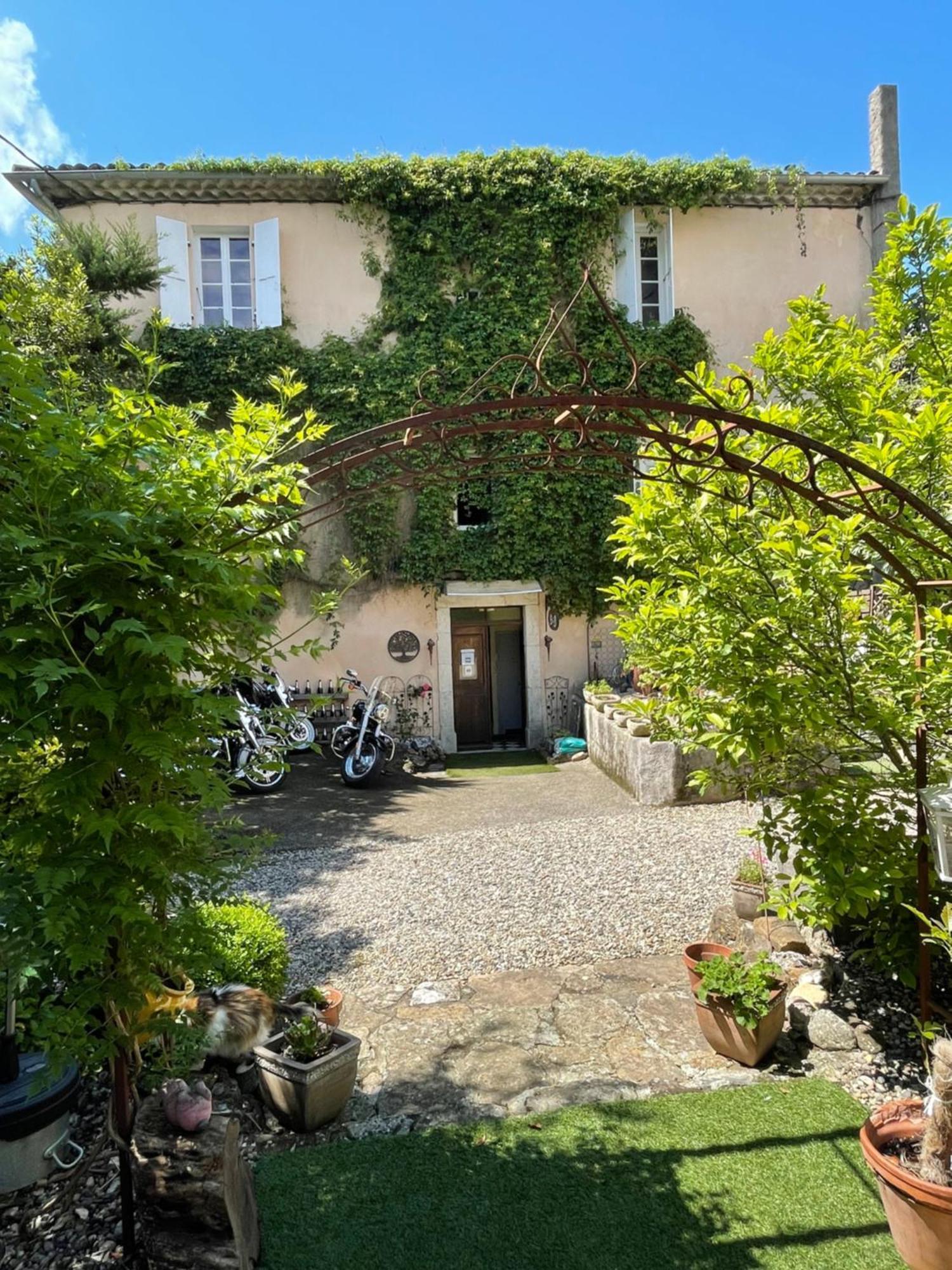 Maison Du Manoir Vallon-Pont-d'Arc Exterior photo